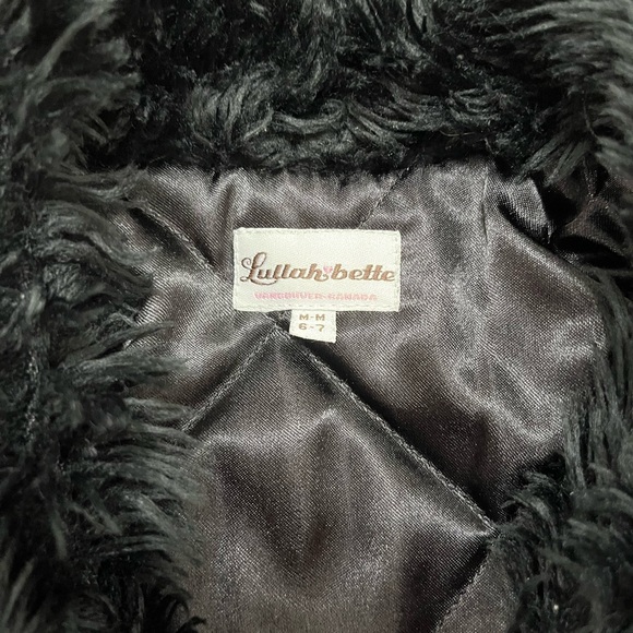 Lullah Bette - Y2K faux fur embroidered vest - size 6/7 - Picture 5 of 7